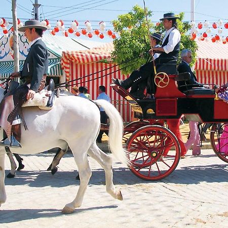 Epicenter II Nuevo Y Lujoso Apto Parking Gratis Perfecta Ubicacion Sevilla Eksteriør billede