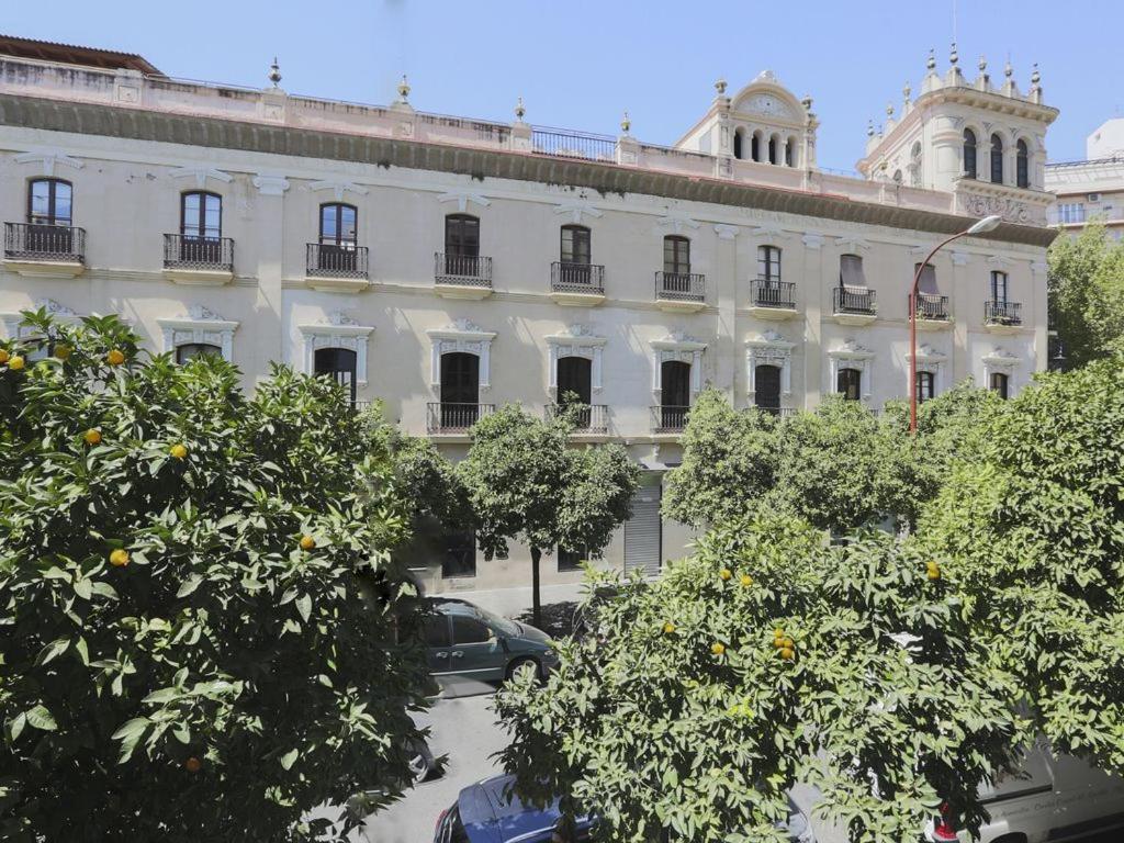 Epicenter II Nuevo Y Lujoso Apto Parking Gratis Perfecta Ubicacion Sevilla Eksteriør billede