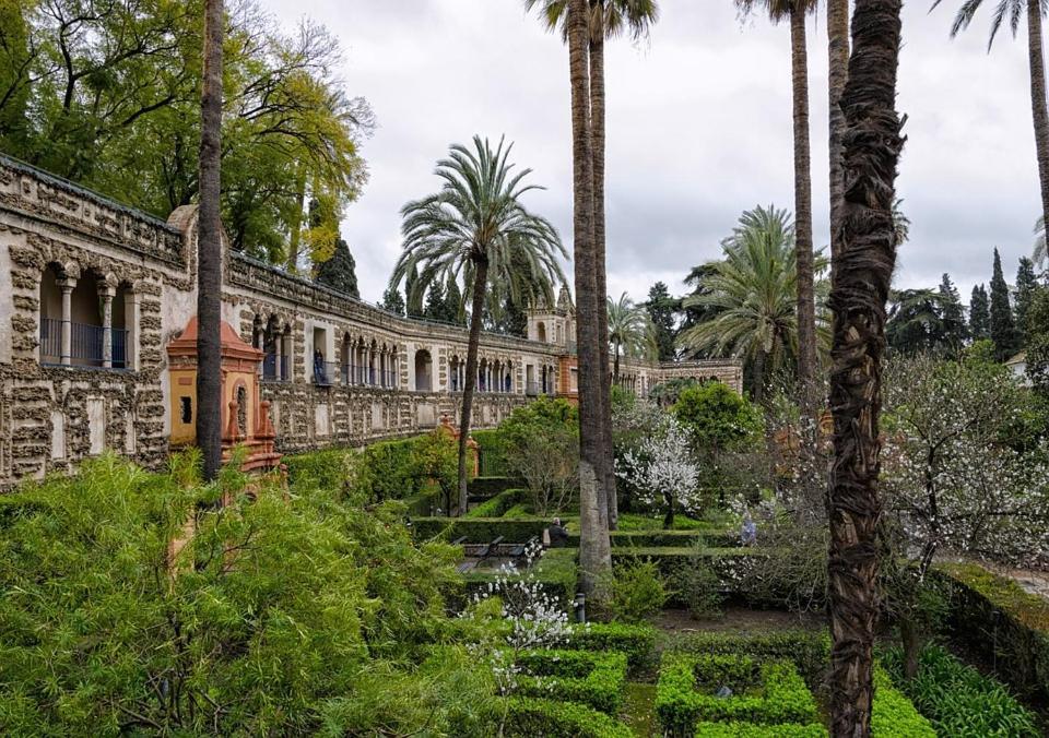 Epicenter II Nuevo Y Lujoso Apto Parking Gratis Perfecta Ubicacion Sevilla Eksteriør billede