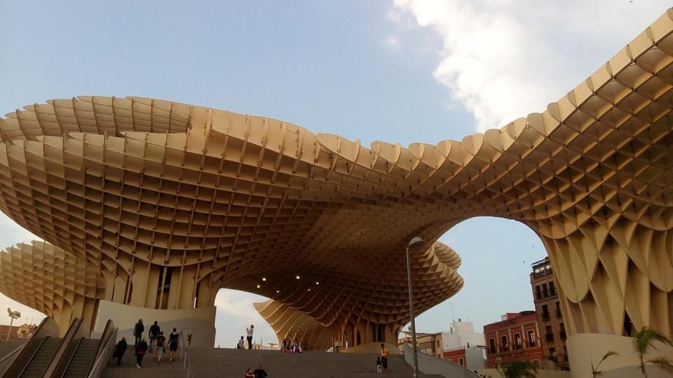 Epicenter II Nuevo Y Lujoso Apto Parking Gratis Perfecta Ubicacion Sevilla Eksteriør billede
